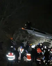 Malatya’da işçi servisi devrildi! 2 kişi hayatını kaybetti, 10 yaralı