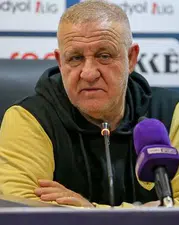 Mesut Bakkal’dan şampiyonluk resti: “Bu takım kupayı alacak!”