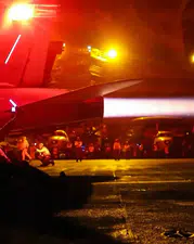 Hürmüz Boğazı'nda dengeler değişiyor: ABD'den İran'a kapsamlı hava operasyonu