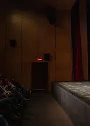 Dünya Anadil Günü’nde Kürtçe Stand-Up gösterisi Diyarbakır’da yoğun ilgi gördü