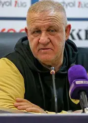 Mesut Bakkal’dan şampiyonluk resti: “Bu takım kupayı alacak!”