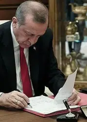 Ankara'da gece yarısı mesaisi: Bakanlıklarda kritik görev değişimleri