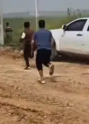 Akçakale yolunda aksiyon dolu anlar: 'Dur' ihtarına uymadılar, havaya ateş açılınca yakayı ele verdiler