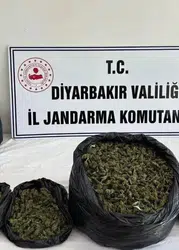 Diyarbakır’da zehir tacirlerine ağır darbe: 22 adrese eş zamanlı şafak operasyonu