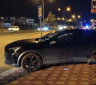 Batman’da kafa kafaya çarpışma! Kavşakta feci kaza: 1 yaralı