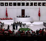 Meclis’te tansiyon yükseldi! DEM Parti ve AK Parti vekilleri karşı karşıya geldi