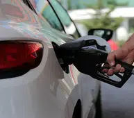 Motorin ve benzinde büyük indirim: Bu gece başlıyor