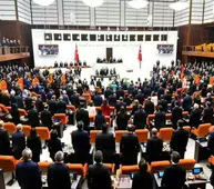 Meclis’te yeni dönem: Doğum izni süresi uzatıldı, sosyal medya ve oyun platformlarına sıkı denetim geliyor