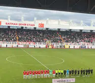 Şampiyon Petrolspor’a büyük saygı! Rakipten alkışlı karşılama