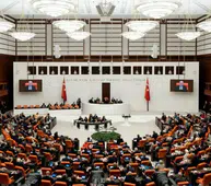 Meclis’te Emekli Maaşı Mesaisi: Muhalefetten "Sefalet" Tepkisi, İktidardan "Ekonomik Koşul" Savunması