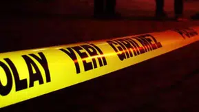 Diyarbakır’da okul servisine silahlı saldırı! Yaralı öğrenciler var