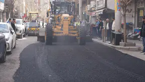 Diyarbakır’da dev çalışma! 3 bin ton asfalt kullanıldı