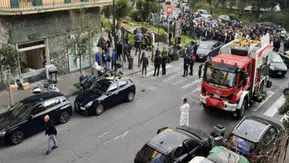 Napoli’de banka soygunu: 25 kişi rehin alındı, saldırganlar tünelle kaçtı