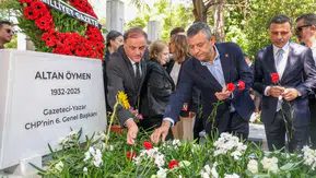 CHP’de sular durulmuyor: Özgür Özel rotayı yeni partiye kırdı, isim için geri sayım başladı