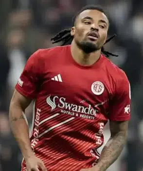 Amedspor'da transfer harekatı: Antalyaspor'un üç yıldızı için dev paket teklif