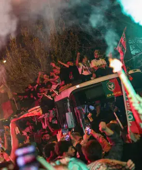 Diyarbakır’da şampiyonluk ateşi yanıyor: Amedspor’un Süper Lig zaferi Newroz Parkı’nda dev bir şölenle taçlanacak