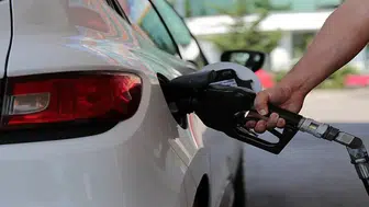 Motorin ve benzinde büyük indirim: Bu gece başlıyor