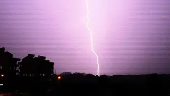 Diyarbakır’da gök gürültülü sağanak alarmı! İki ilçe için kritik uyarı