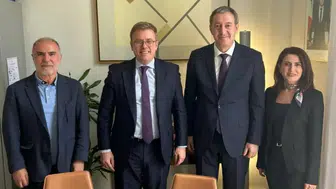 Paris’te kritik diplomasi trafiği: Bakırhan’dan Élysée Sarayı’nda üst düzey görüşme