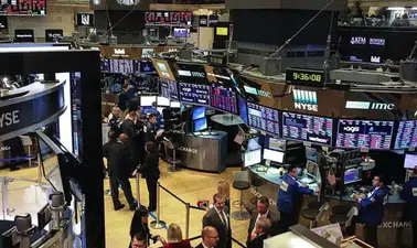 Altın ve gümüşte kritik bekleyiş! Piyasalar temkinli seyrini koruyor