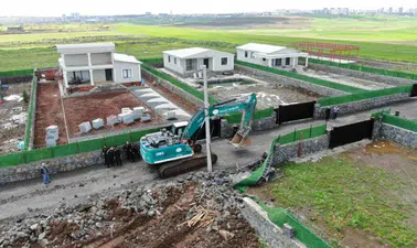 Diyarbakır’da kaçak villalara operasyon! 13 yapı yıkılıyor