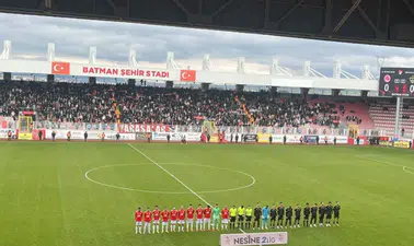 Şampiyon Petrolspor’a büyük saygı! Rakipten alkışlı karşılama