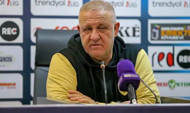 Mesut Bakkal’dan şampiyonluk resti: “Bu takım kupayı alacak!”