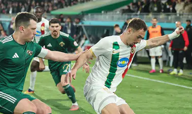 Amedspor’a ilk yarı şoku! Gol iptal edildi, Erokspor önde