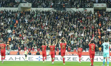 Zirvede kırılma anı: Amedspor İstanbul’da kader maçına çıkıyor