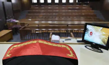 Miras uğruna kan donduran plan: Babasının aracına bomba yerleştiren evlada ağır hapis cezası