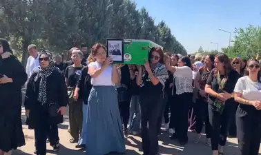 Diyarbakır iş dünyası yasta: Nevin İl son yolculuğuna kadınların omuzlarında uğurlandı