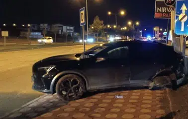 Batman’da kafa kafaya çarpışma! Kavşakta feci kaza: 1 yaralı