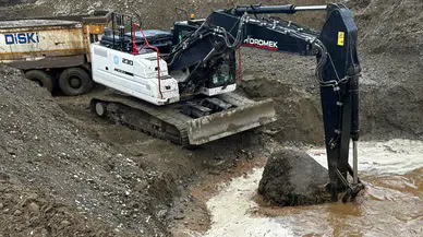 Silvan’da su krizi bitiyor! 10 günde keson kuyu tamamlandı