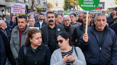 Kürtçeye Statü, Kürtçe Eğitim” sloganıyla Diyarbakır’da yürüyüş