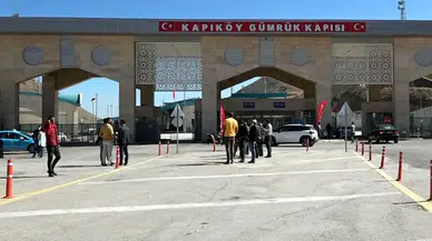 Kapıköy Sınır Kapısı’nda yoğunluk: İran’dan gelenler Tahran’daki durumu anlattı