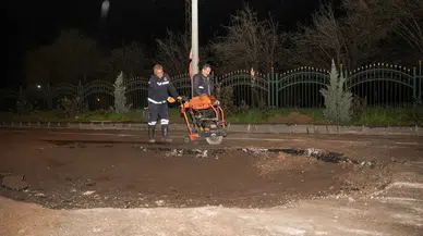 Seyrantepe'deki yol çökmesinin nedeni ortaya çıktı: 30 yıllık kanalizasyon bacası