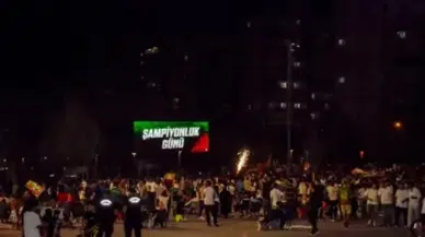 Amedspor’un Süper Lig yolculuğunda dev ekran heyecanı: Diyarbakır nefesini tuttu