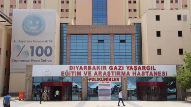 Sınırdan gelen mermi çocuğu vurdu! 10 yaşındaki Eren Diyarbakır’da yaşam mücadelesi veriyor