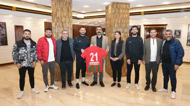 Diyarbekirspor’a kritik maç öncesi destek! Eşbaşkan Hatun teknik heyeti ağırladı
