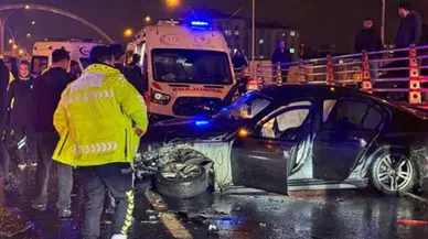 Diyarbakır’da feci kaza! Kantar Kavşağı’nda araçlar hurdaya döndü: 1’i ağır 3 yaralı