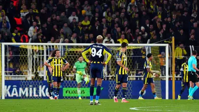 Fenerbahçe, Nottingham Forest’a 3-0 Yenildi: Tur Zora Girdi