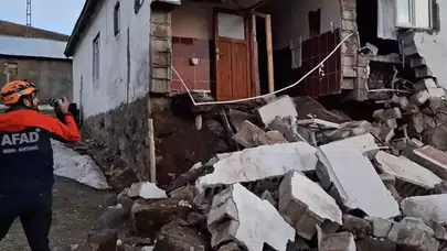 Ağrı’da deprem paniği: 4.3’lük sarsıntı, köylerde hasar var