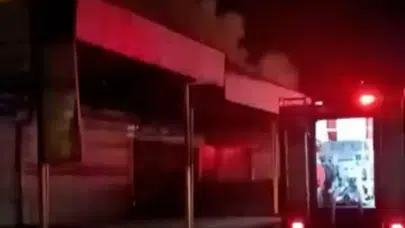 SON DAKİKA:Diyarbakır’da sanayi sitesinde yangın!