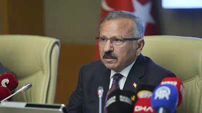 Okullardaki şiddet ve dijital tehlikelere karşı düğmeye basıldı: Komisyon rotayı deprem bölgesine çeviriyor