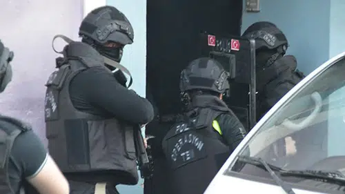 Diyarbakır dahil 10 ilde dev operasyon: 10 tonluk uyuşturucu ağına darbe