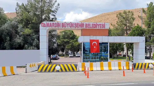 Mardin Büyükşehir Belediyesi’ndeki kayyımın görev süresi uzatıldı