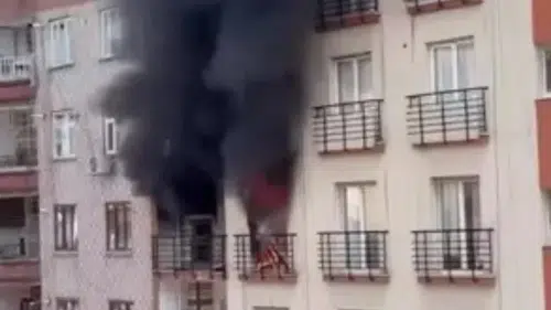 Diyarbakır’da 7 katlı binada yangın: 1’i ağır 5 kişi etkilendi