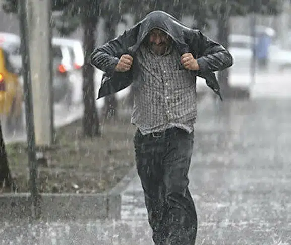 Diyarbakır için kuvvetli yağış uyarısı: Sel ve fırtınaya dikkat