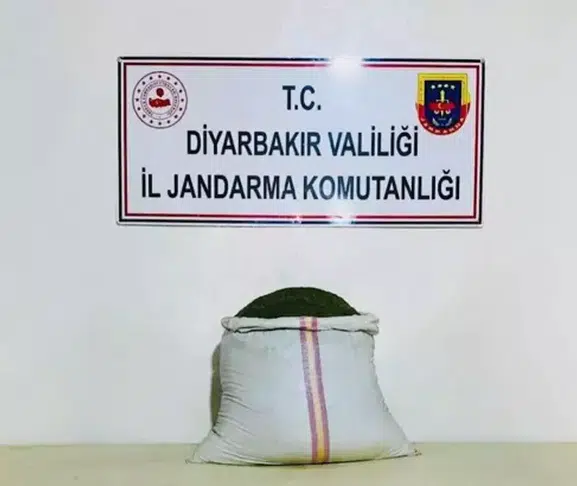 Diyarbakır’da narkotik operasyonu: 22 kilo esrar ele geçirildi