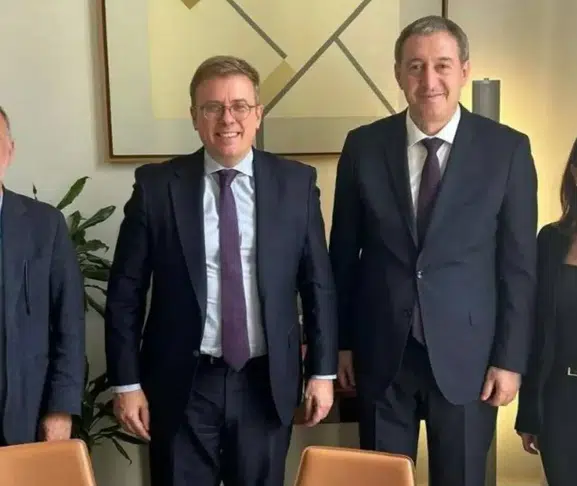 Paris’te kritik diplomasi trafiği: Bakırhan’dan Élysée Sarayı’nda üst düzey görüşme